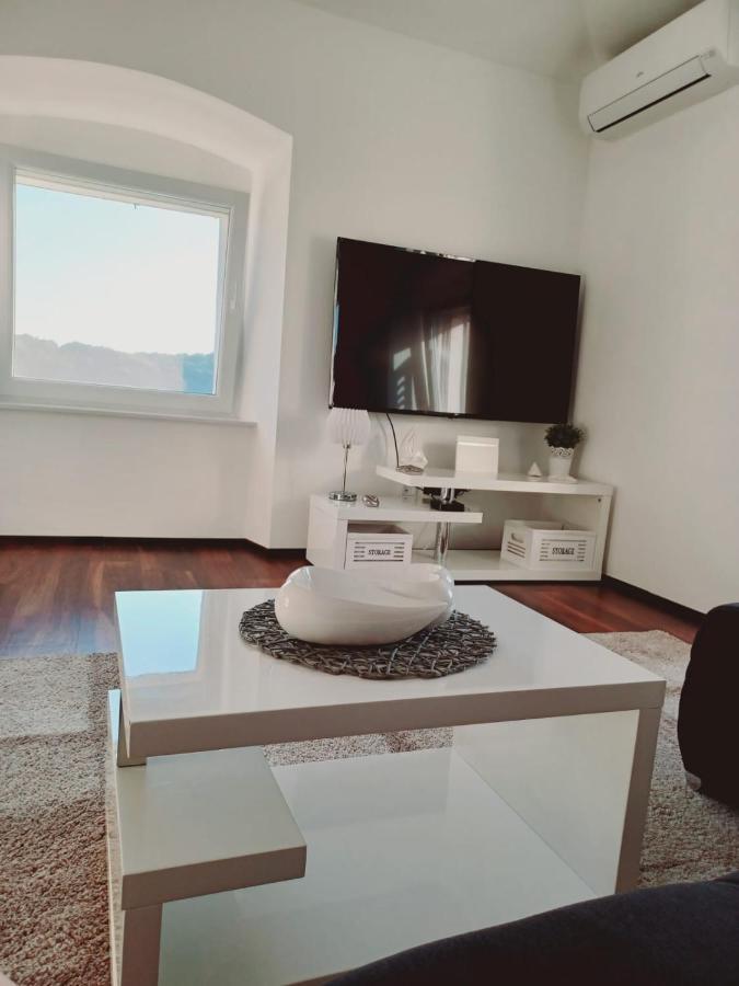 Niko 1 Apartamento Mali Lošinj Exterior foto