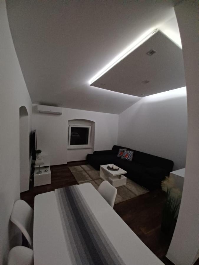 Niko 1 Apartamento Mali Lošinj Exterior foto